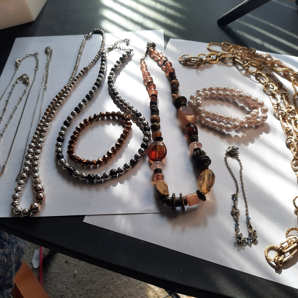 Vintage jewelry lot